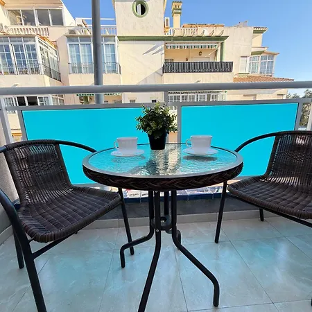 Del Cura With Balcony & Pool Appartamento Torrevieja