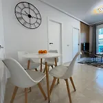 Del Cura With Balcony & Pool Apartment Torrevieja