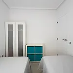 Del Cura With Balcony & Pool Apartment Torrevieja