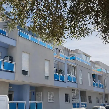 Del Cura With Balcony & Pool * Torrevieja